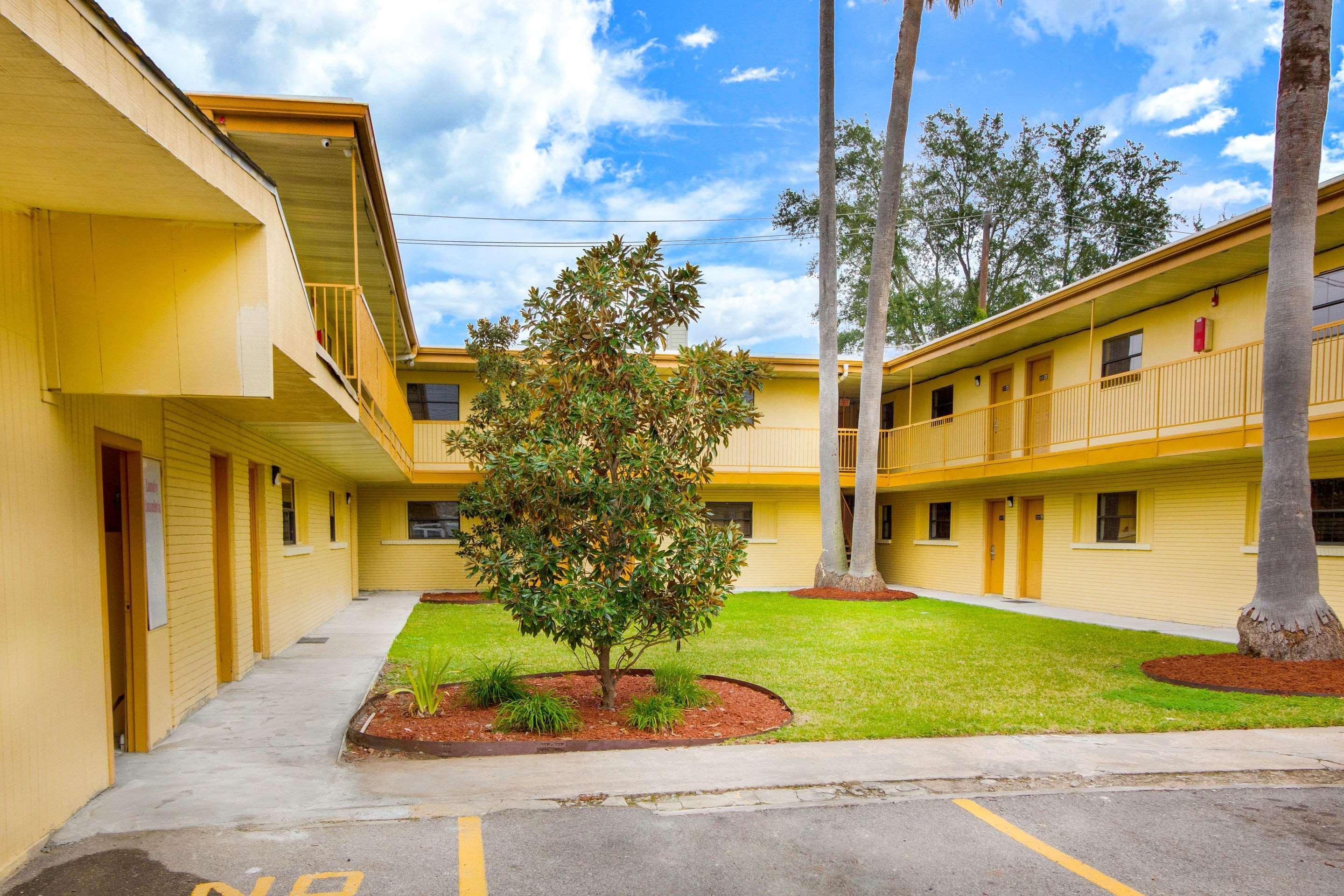 Rodeway Inn & Suites Houston Near Medical Center Kültér fotó