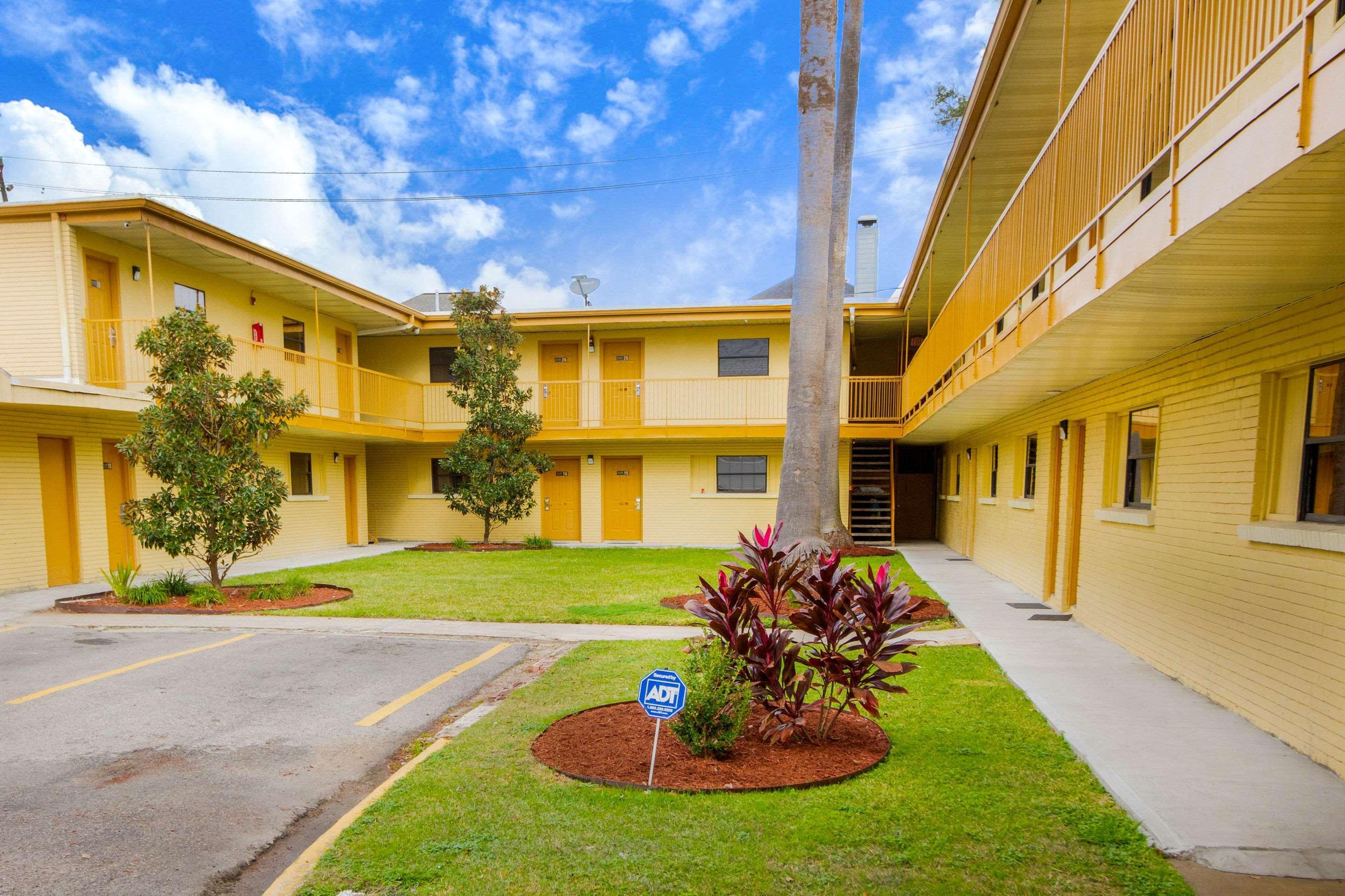 Rodeway Inn & Suites Houston Near Medical Center Kültér fotó