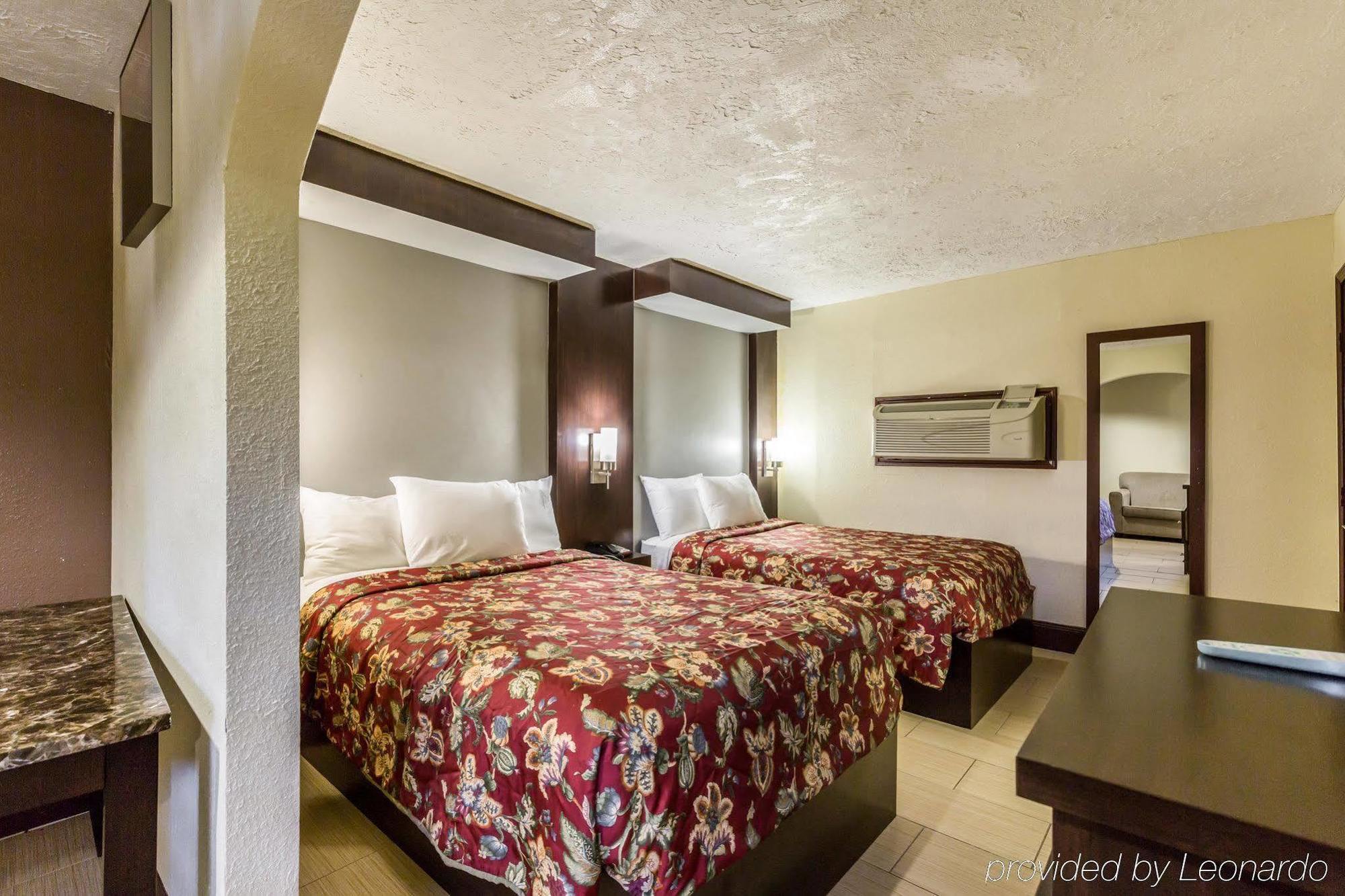 Rodeway Inn & Suites Houston Near Medical Center Kültér fotó