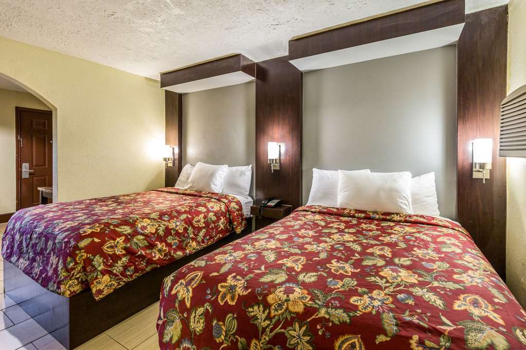 Rodeway Inn & Suites Houston Near Medical Center Szoba fotó
