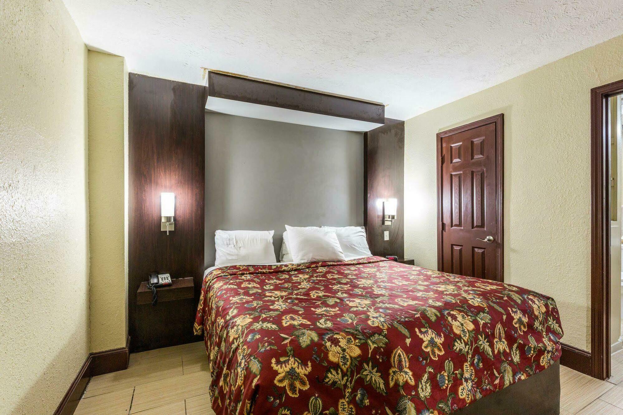 Rodeway Inn & Suites Houston Near Medical Center Kültér fotó