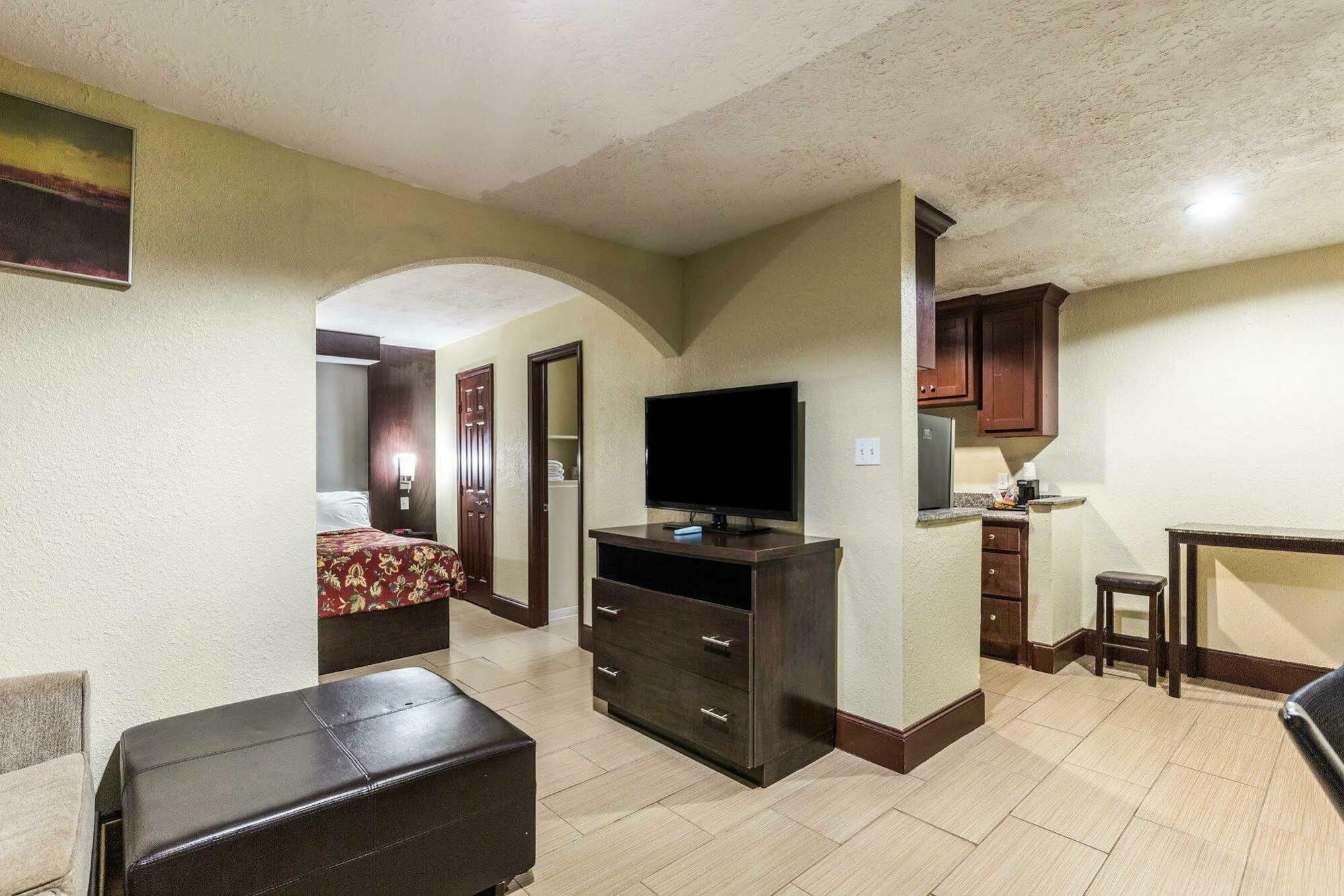 Rodeway Inn & Suites Houston Near Medical Center Kültér fotó